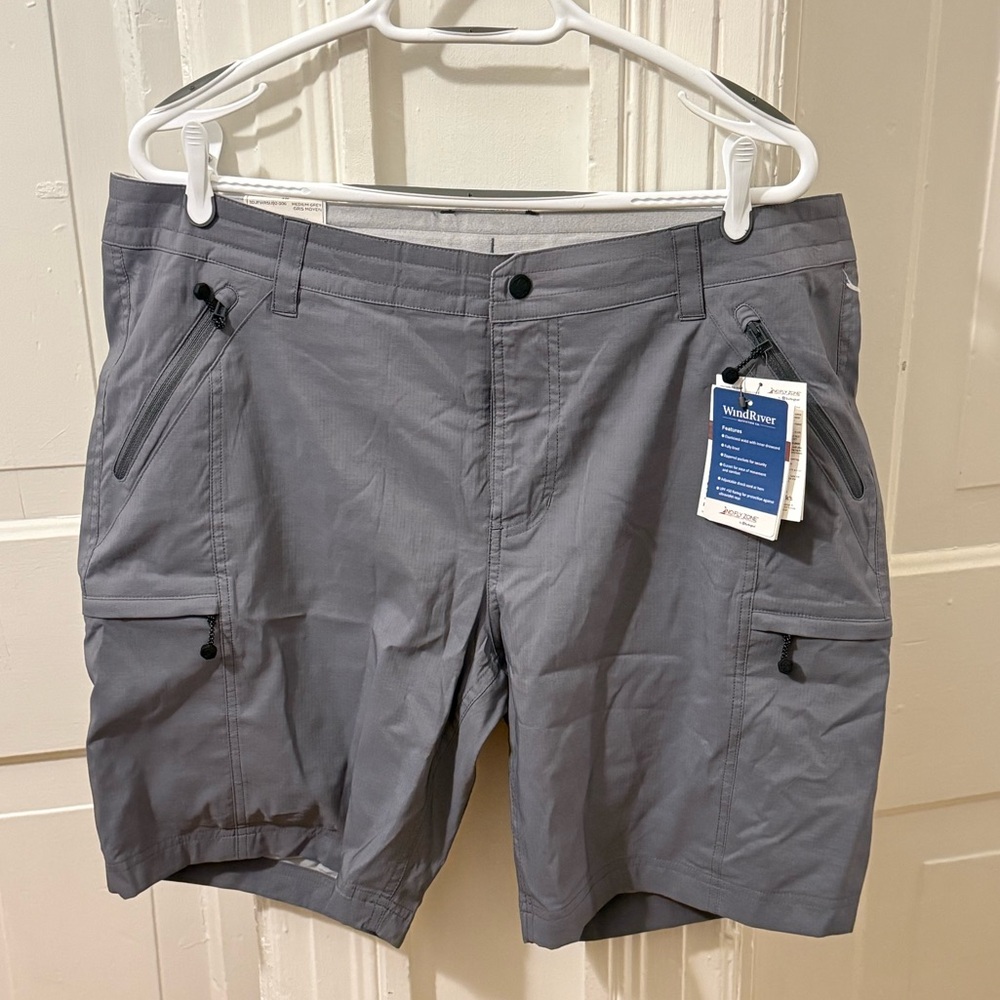 Hiking shorts NWT